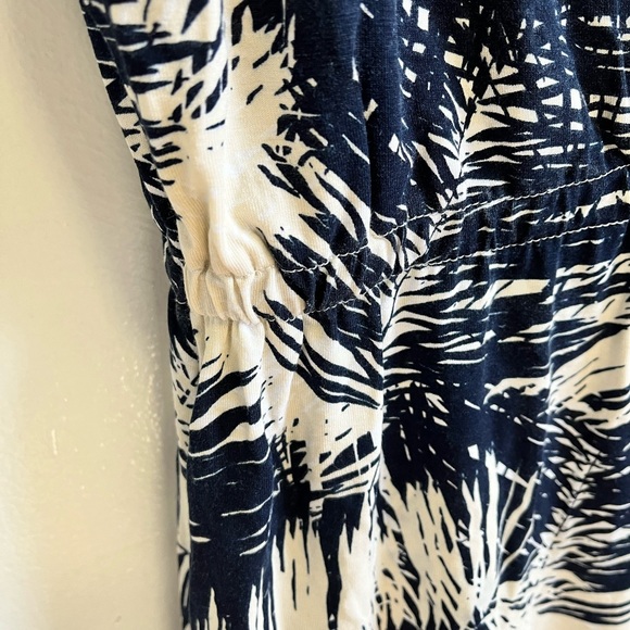 Dri-Climate Travel Dress - Picture 9 of 14